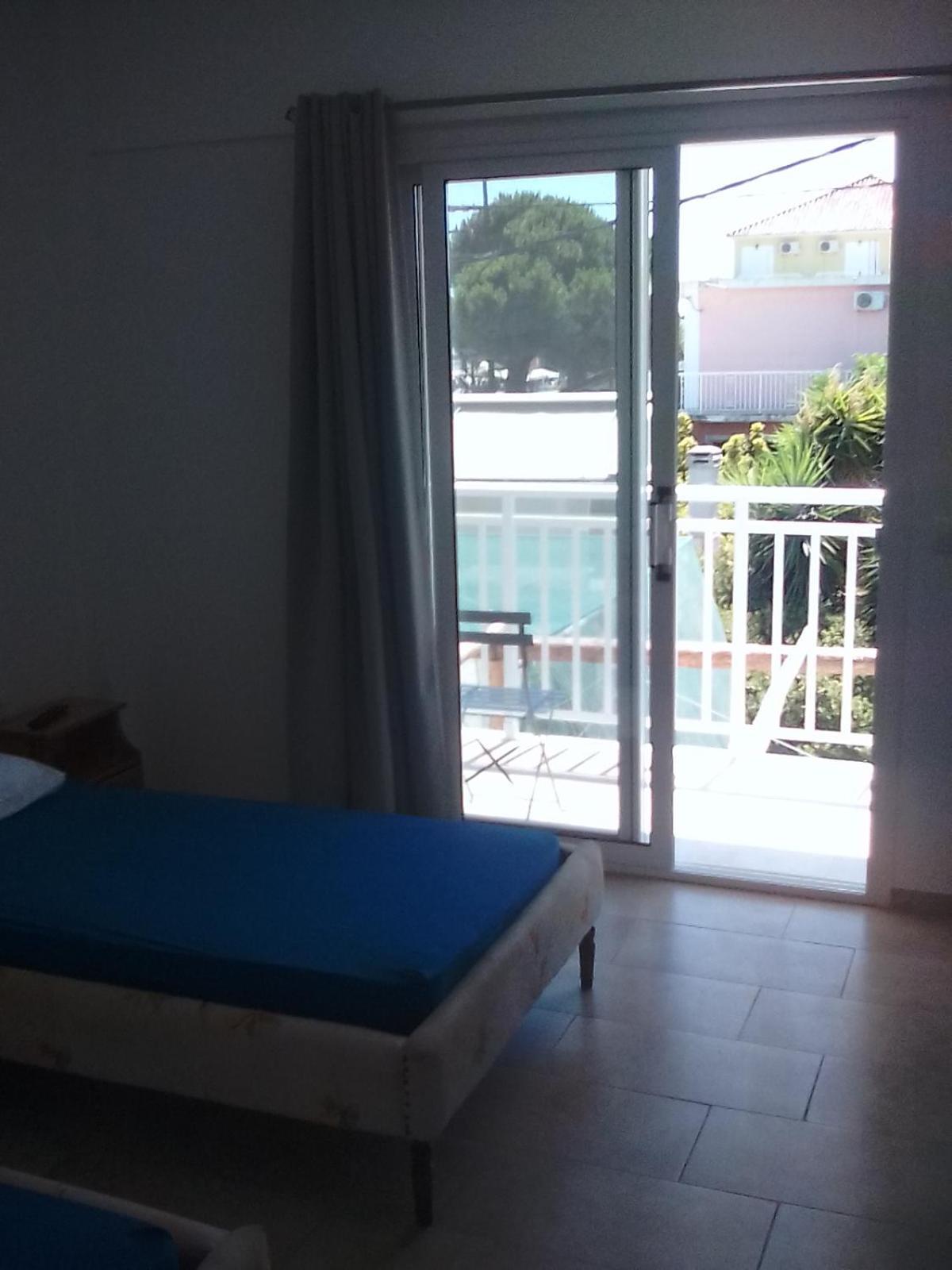 Summer Holidays In Laganas Apartments Oda fotoğraf